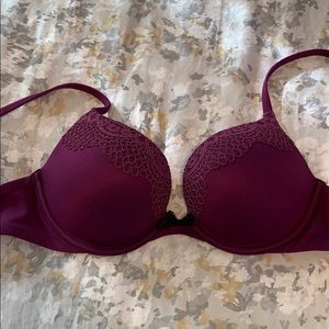 Victoria’s Secret Body by Victoria push up bra
